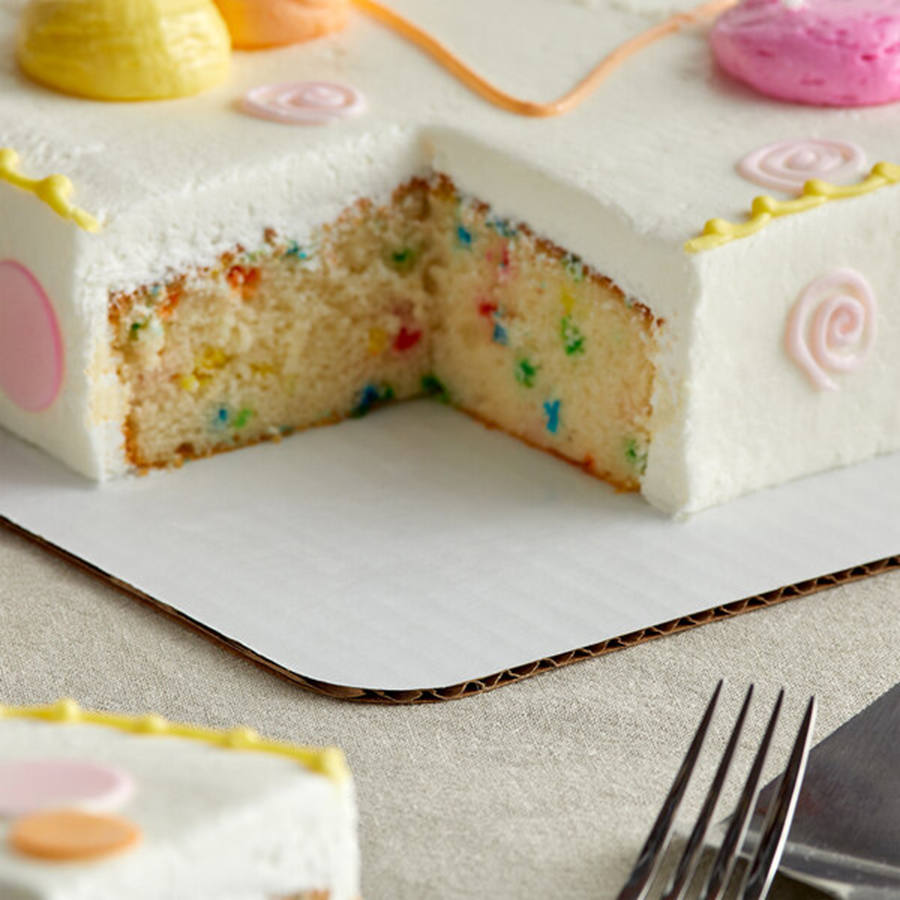 Full-Sheet-White-Corrugated-Cake-Pad-HOA-TIN.jpg
